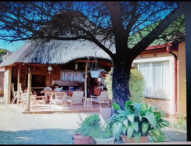 3 BEDROOM FREESTANDING SOLD IN STILFONTEIN EXT 4
